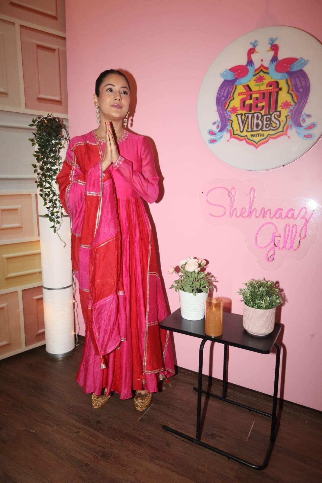 Shehnaaz Gill was clicked on the sets of Deshi Vibes at a studio in Andheri